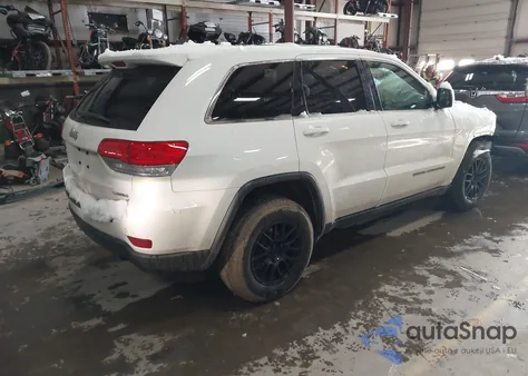 2018 Jeep Grand Cherokee Laredo 4X4 z USA, uszkodzony, nr VIN 1C4RJFAGXJC179683
